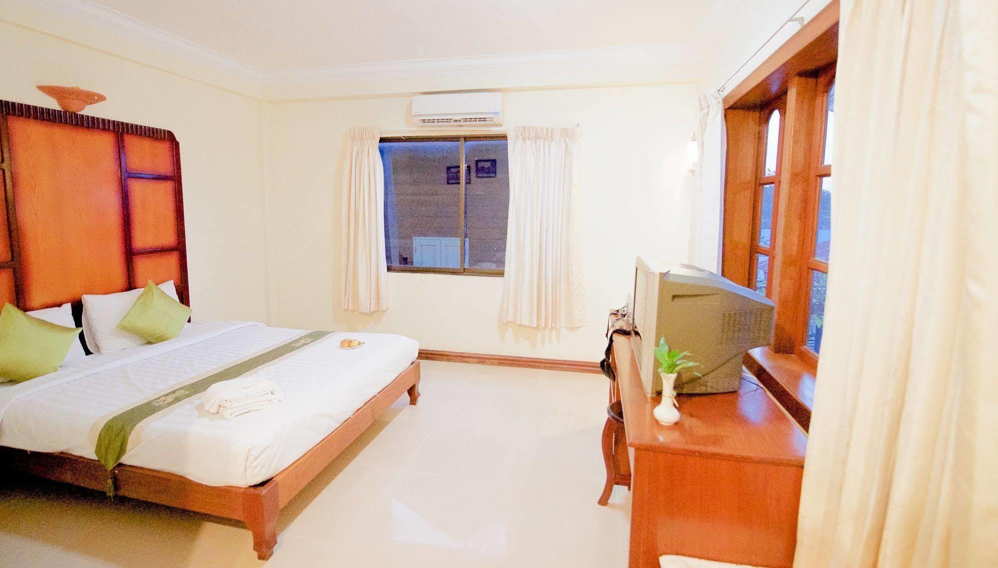 Champey Villa Siem Reap Exteriör bild