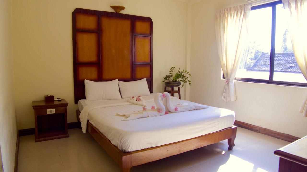 Champey Villa Siem Reap Exteriör bild